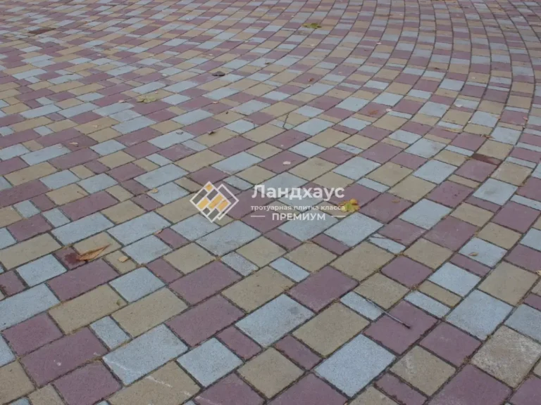 Реализованный проект укладки тротуарной плитки в Дорисс Парке г. Чебоксары